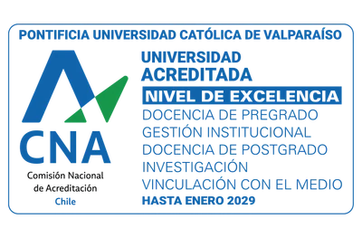 Logo de acreditación institucional de la PUCV